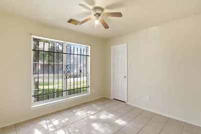 15738 Boonridge Road, Houston, TX 77053 - Photo 7