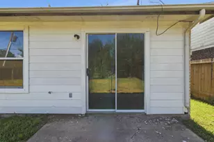 15738 Boonridge Rd, Houston, TX 77053 - Photo 23