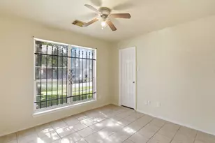 15738 Boonridge Rd, Houston, TX 77053 - Photo 7