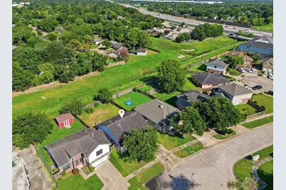 15738 Boonridge Road, Houston, TX 77053 - Photo 29