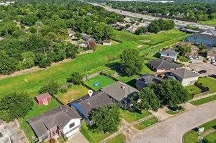 15738 Boonridge Rd, Houston, TX 77053 - Photo 29