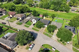 15738 Boonridge Rd, Houston, TX 77053 - Photo 27