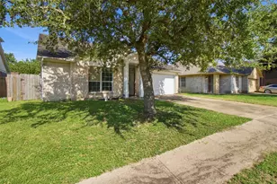 15738 Boonridge Rd, Houston, TX 77053 - Photo 3