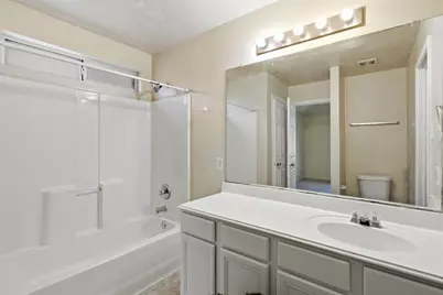 15738 Boonridge Road, Houston, TX 77053 - Photo 21