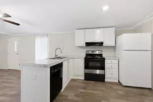 18217 Trails End Rd, Conroe, TX 77385 - Photo 11