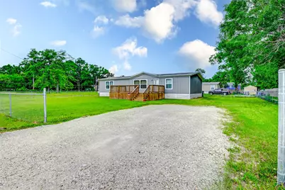 21012 Liberty Street, New Caney, TX 77357 - Photo 5