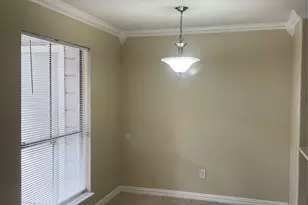 17331 Red Oak Dr, Houston, TX 77090 - Photo 5