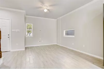 1045 Marcolin Street #B, Houston, TX 77088 - Photo 5