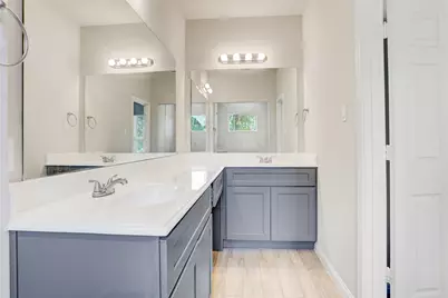 1045 Marcolin Street #B, Houston, TX 77088 - Photo 9