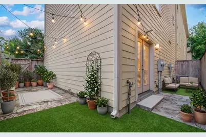 2609 Detering Street, Houston, TX 77007 - Photo 5