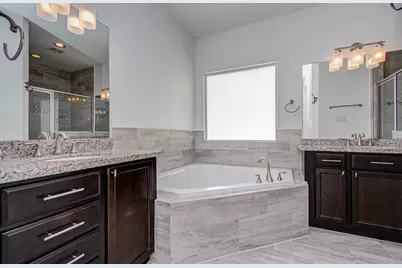 2609 Detering Street, Houston, TX 77007 - Photo 25