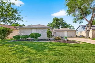 13515 Splintered Oak Dr, Houston, TX 77065 - Photo 1