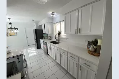 13515 Splintered Oak Drive, Houston, TX 77065 - Photo 3