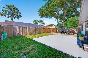 13515 Splintered Oak Dr, Houston, TX 77065 - Photo 37