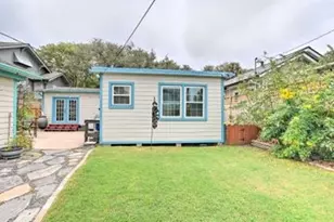 3917 Ave P 1/2, Galveston, TX 77550 - Photo 39