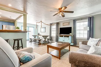 3917 Avenue P 1/2, Galveston, TX 77550 - Photo 3