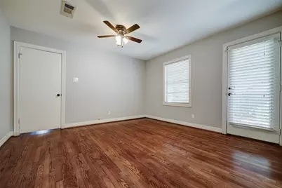 1946 Norcrest Drive, Houston, TX 77055 - Photo 17