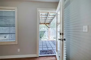 1946 Norcrest Dr, Houston, TX 77055 - Photo 17