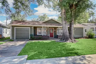 1946 Norcrest Dr, Houston, TX 77055 - Photo 1