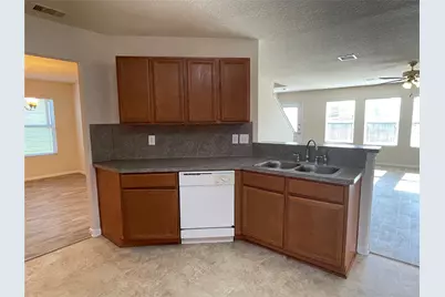 17918 Evergreen Trace Lane, Humble, TX 77346 - Photo 9