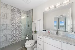 11851 Sunbather Ln, Galveston, TX 77554 - Photo 35