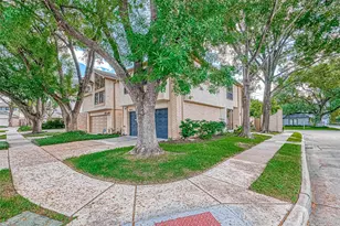 5613 St Paul St, Bellaire, TX 77401 - Photo 3