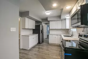 6106 Morningcrest Ct, Spring, TX 77389 - Photo 9