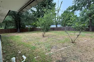 25725 Dogwood Ln, Cleveland, TX 77328 - Photo 9