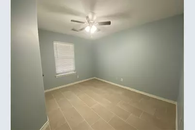 10662 Royal York Drive, Conroe, TX 77303 - Photo 9
