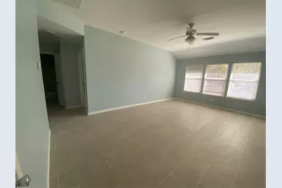 10662 Royal York Drive, Conroe, TX 77303 - Photo 3