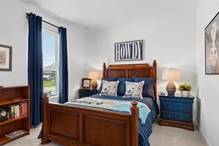 2102 Woodside Mdw Ct, League City, TX 77573 - Photo 5