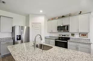 1279 Thornbird Trl, Sealy, TX 77474 - Photo 19