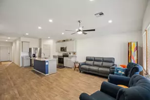 1279 Thornbird Trl, Sealy, TX 77474 - Photo 5