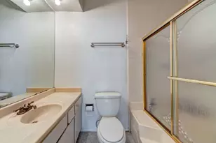 2213 S Braeswood Blvd, Houston, TX 77030 - Photo 19