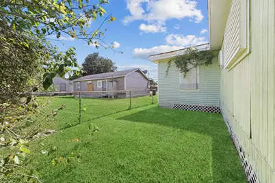 121 Lake Road, La Marque, TX 77568 - Photo 25