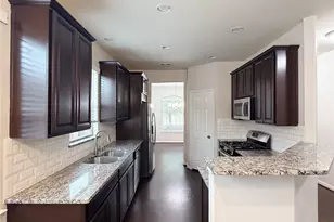 18907 Elrington Creek Ct, Richmond, TX 77407 - Photo 11