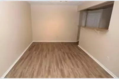 10826 Laureldale Court, Houston, TX 77041 - Photo 7