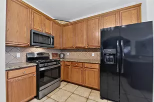 606 27th Ave N, Texas City, TX 77590 - Photo 7
