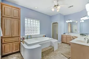 280 Brookhollow St, Vidor, TX 77662 - Photo 11