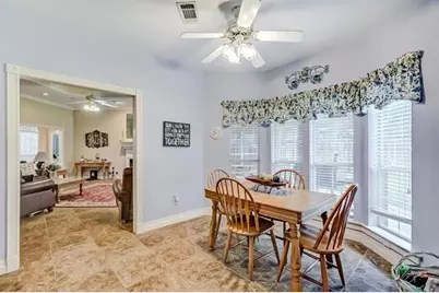 280 Brookhollow Street, Vidor, TX 77662 - Photo 5