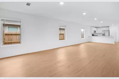 17155 Quaking Aspen Lane, New Caney, TX 77357 - Photo 11