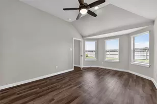 26563 Eternal Dr, La Marque, TX 77568 - Photo 9