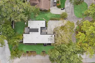 99 April Wind Dr S, Conroe, TX 77356 - Photo 43