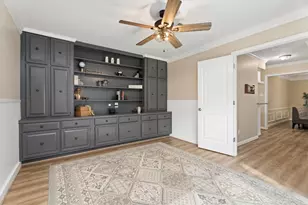 99 April Wind Dr S, Conroe, TX 77356 - Photo 17