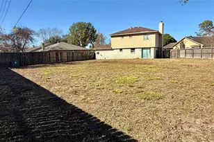 7523 La Pl Dr, Houston, TX 77083 - Photo 17