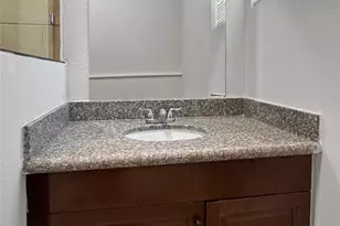 1314 27th St, Galveston, TX 77550 - Photo 9