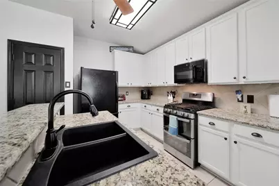 614 Linden Manor Court, Spring, TX 77373 - Photo 11