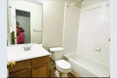 7203 Calcutta Spring Drive, Houston, TX 77083 - Photo 9