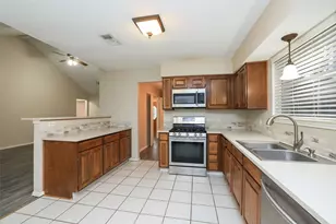 9130 Kirkleigh St, Spring, TX 77379 - Photo 15