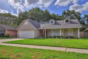 9130 Kirkleigh St, Spring, TX 77379 - Photo 3